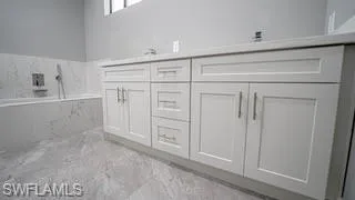 1057  Redbank  AVE, Lehigh Acres, FL 33974