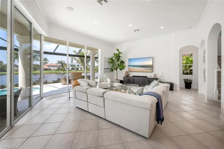 4129  Willowhead  WAY, Naples, FL 34103
