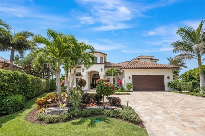 4129  Willowhead  WAY, Naples, FL 34103