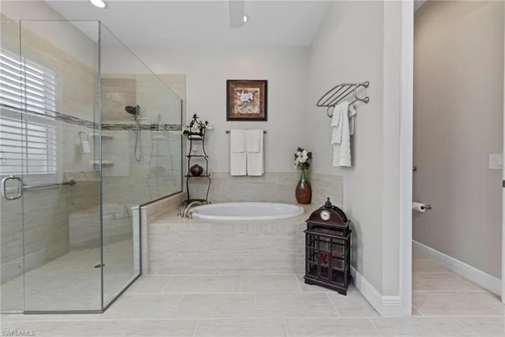 Owners bath