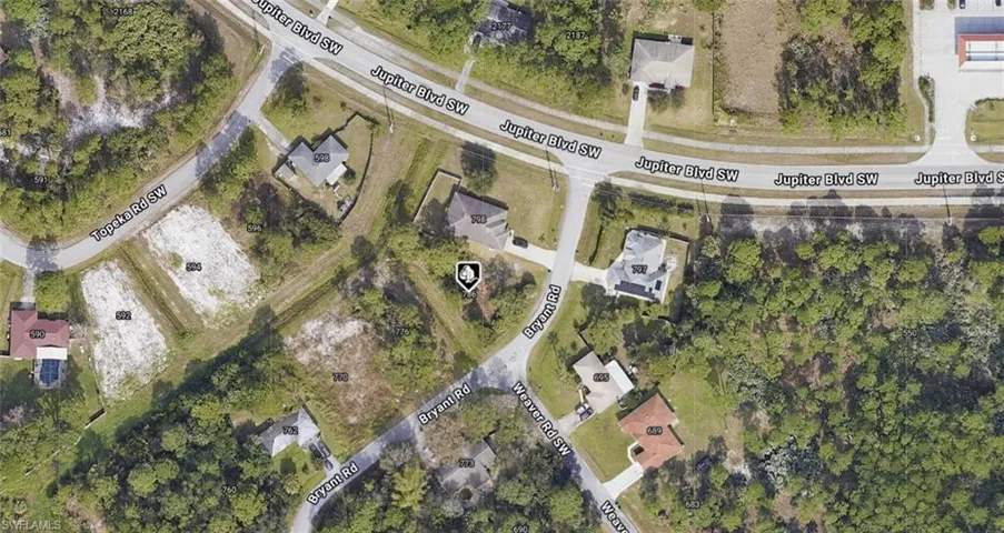 Aerial Map. Depicting the property's location and surrounding infrastructure