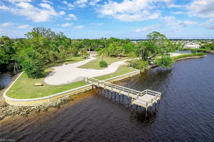 8.5 Acre Community Park / Palm Pt