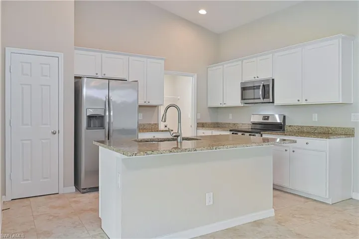 1622 Sw 6th Ave, Cape Coral, Florida 33991