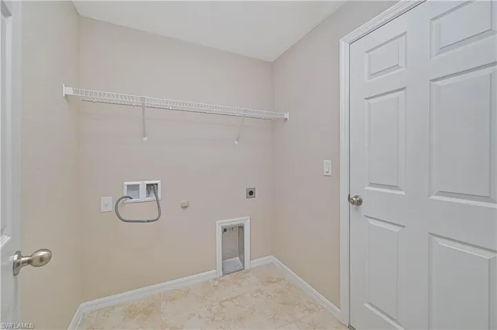 1622 Sw 6th Ave, Cape Coral, Florida 33991