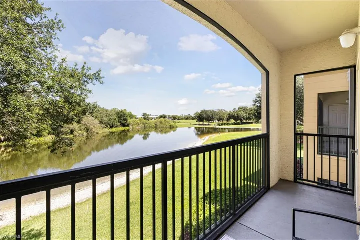 11520 Villa Grand 1021, Fort Myers, Florida 33913