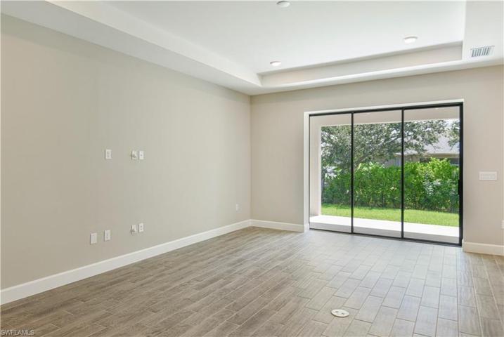 107 SW 34th Place ~ Ready Now