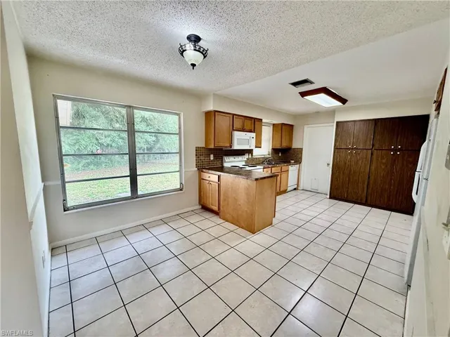 706 E 3rd St, Lehigh Acres, Florida 33936