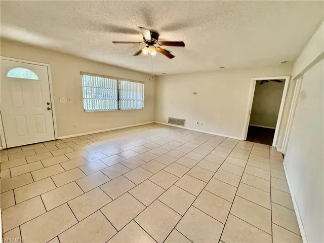 706 E 3rd St, Lehigh Acres, Florida 33936