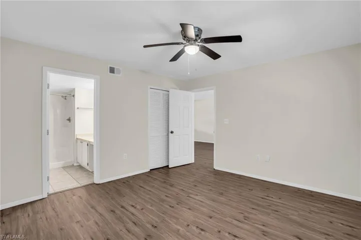 Master bedroom & walk in closet