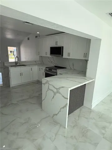 2823 Janet St, Matlacha, Florida 33993