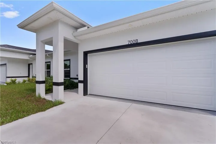 704  Broadway  AVE, Lehigh Acres, FL 33972