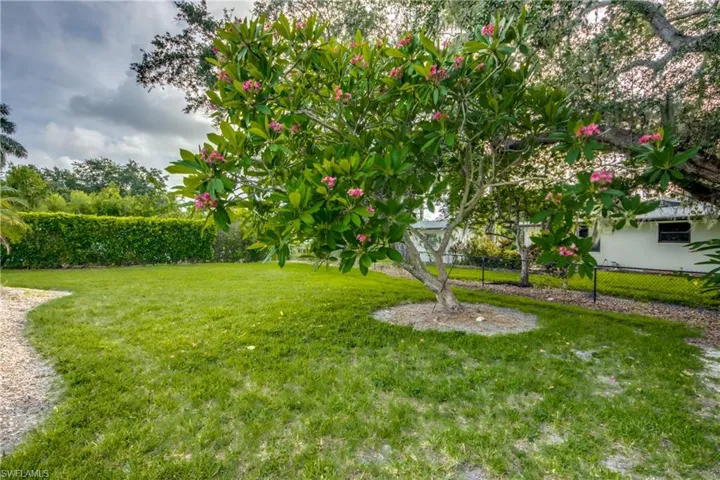 787 Overriver Dr, North Fort Myers, Florida 33903
