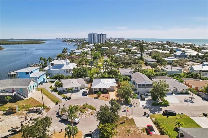 Drone / aerial view of a large body of water