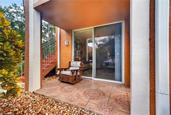 1240 Wildwood Lakes Blvd 101, Naples, Florida 34104
