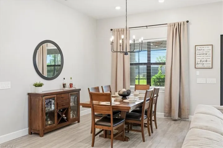 9831 Everglades Dr, Naples, Florida 34120