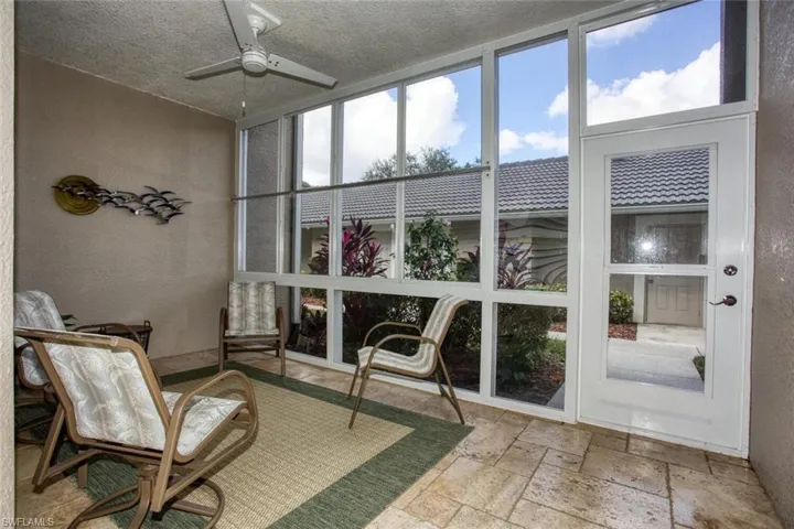 Sunroom with ceiling fan