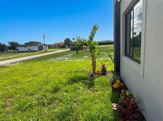 4332 Nw 32nd St, Cape Coral, Florida 33993
