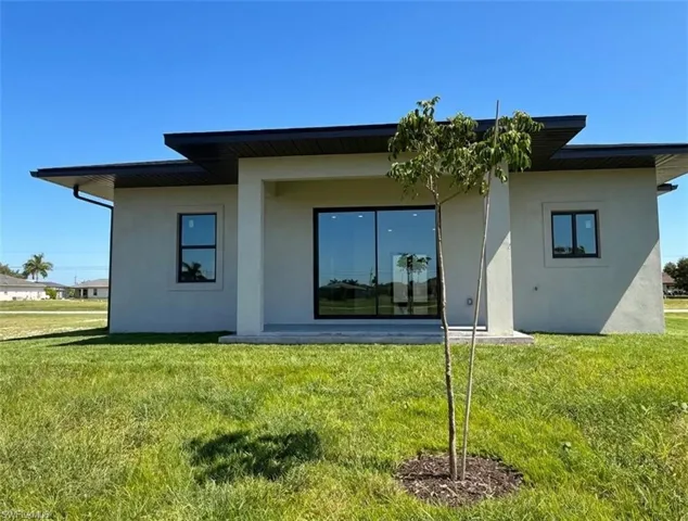 4332 Nw 32nd St, Cape Coral, Florida 33993