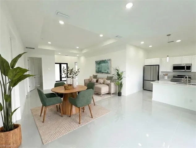 4332 Nw 32nd St, Cape Coral, Florida 33993