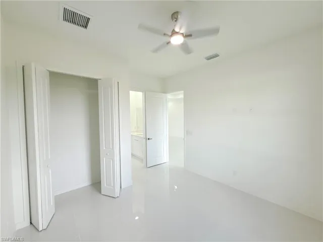 4332 Nw 32nd St, Cape Coral, Florida 33993