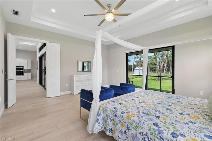 360 13th St Sw, Naples, Florida 34117