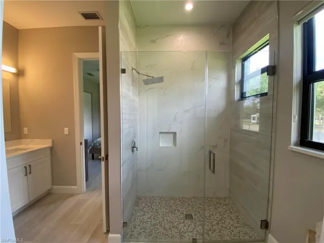 360 13th St Sw, Naples, Florida 34117