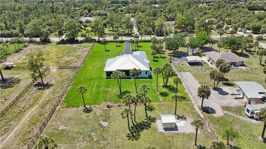 360 13th St Sw, Naples, Florida 34117