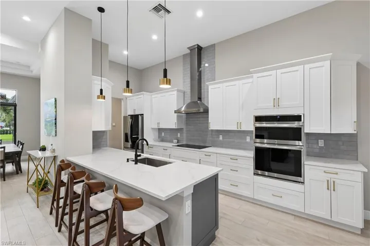 360 13th St Sw, Naples, Florida 34117