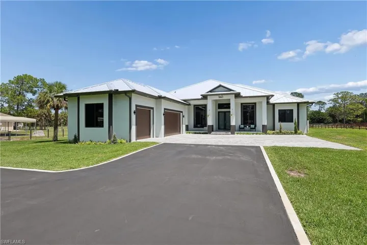 360 13th St Sw, Naples, Florida 34117