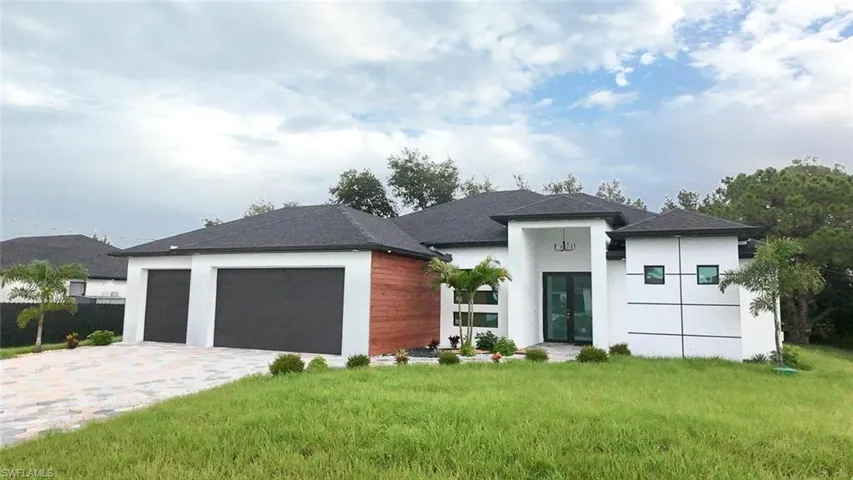 3408 18th St W, Lehigh Acres, Florida 33971