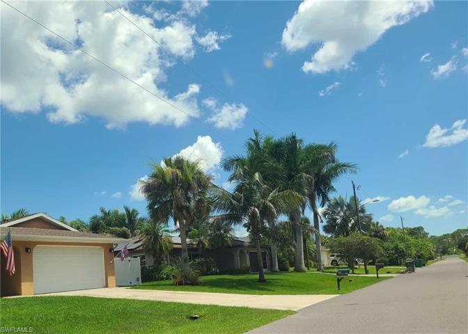 Desirable waterfront community.