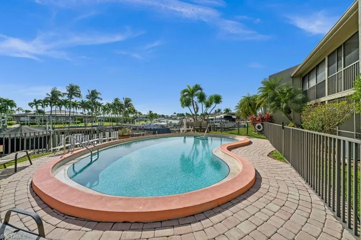 4803 Sw Santa Barbara Ct # 5, Cape Coral, Florida 33914