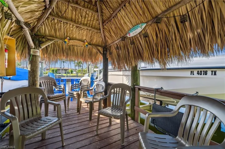 Tiki hut is a fun place to gather with your neighbors