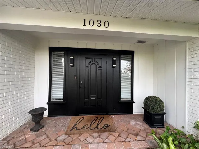1030 Aqua Ln, Fort Myers, Florida 33919