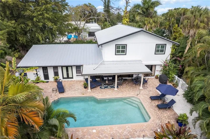 1030 Aqua Ln, Fort Myers, Florida 33919