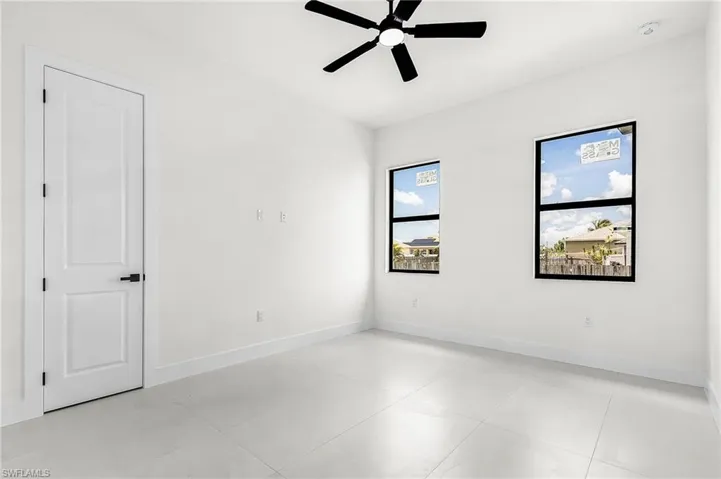 1322 NE 5th  PL, Cape Coral, FL 33909