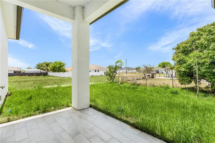 1322 NE 5th  PL, Cape Coral, FL 33909
