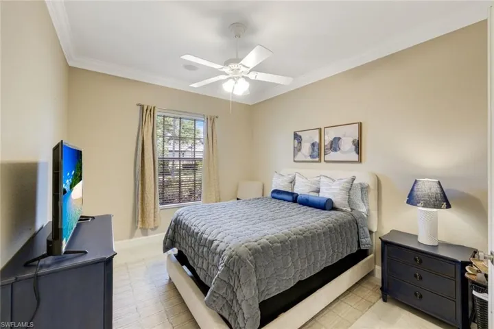 8810 Spinner Cove Ln, Naples, Florida 34120
