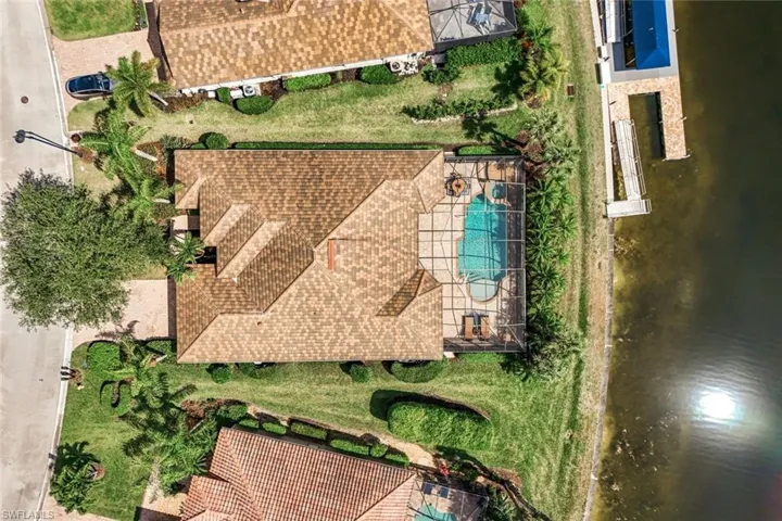 8810 Spinner Cove Ln, Naples, Florida 34120