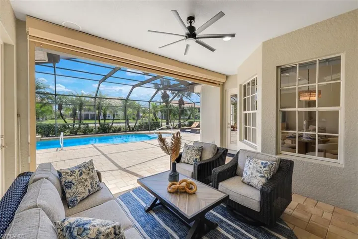 8810 Spinner Cove Ln, Naples, Florida 34120