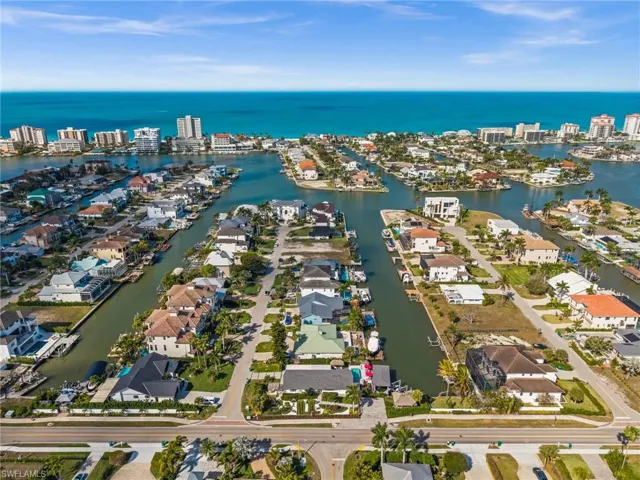 493 Willet Ave, Naples, Florida 34108
