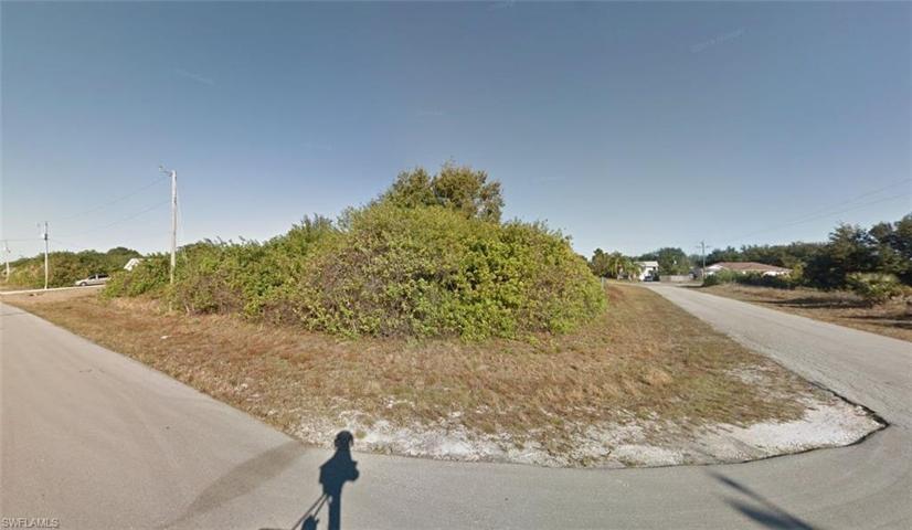 2900  41st SW ST, LEHIGH ACRES, FL 33976