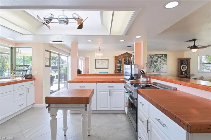147 Coral Dr, Fort Myers, Florida 33905