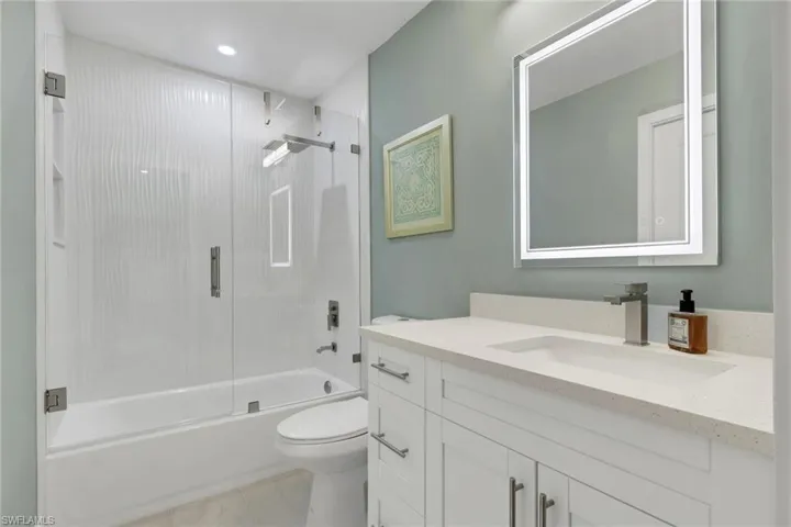 6303 Royal Woods Dr, Fort Myers, Florida 33908
