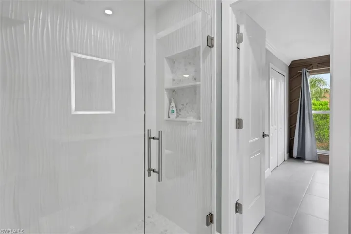 6303 Royal Woods Dr, Fort Myers, Florida 33908
