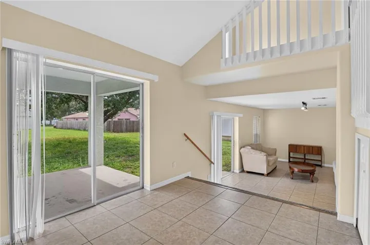 523 25th Ln, Cape Coral, Florida 33904