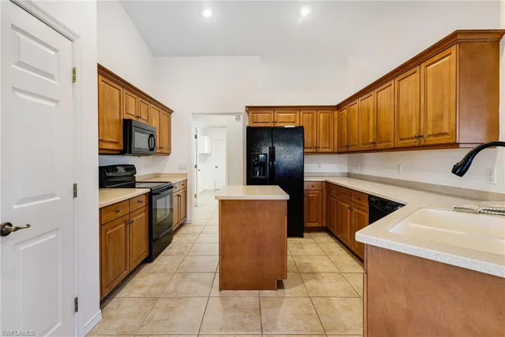 2503 Se 20th Pl, Cape Coral Fl 33904