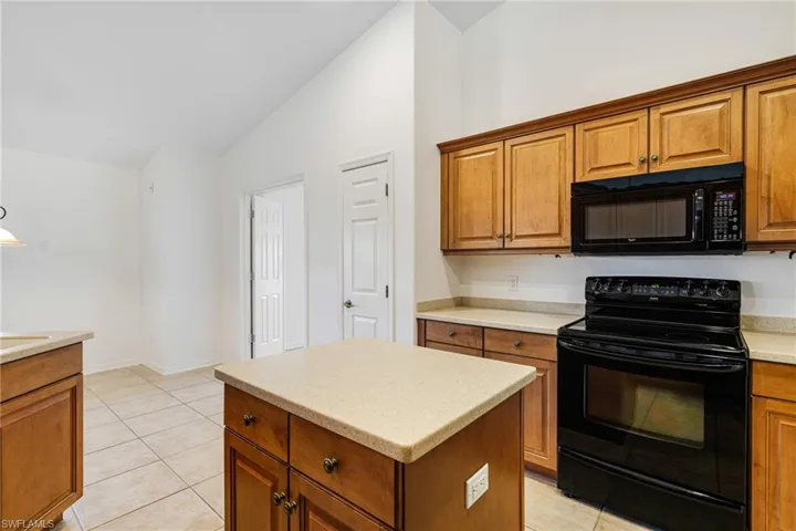 2503 Se 20th Pl, Cape Coral Fl 33904
