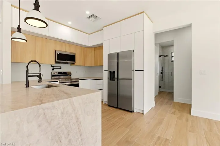 1514 47th Ave Ne, Naples, Florida 34120
