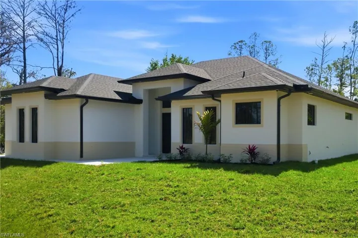 1514 47th Ave Ne, Naples, Florida 34120